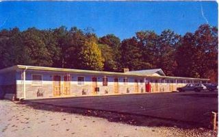 norman-martin-north-carolina-nc-blowing-rock-0300.jpg, Blowing Rock, North Carolina : norman-martin-north-carolina-nc-blowing-rock-0300.jpg [4347395-620320200]